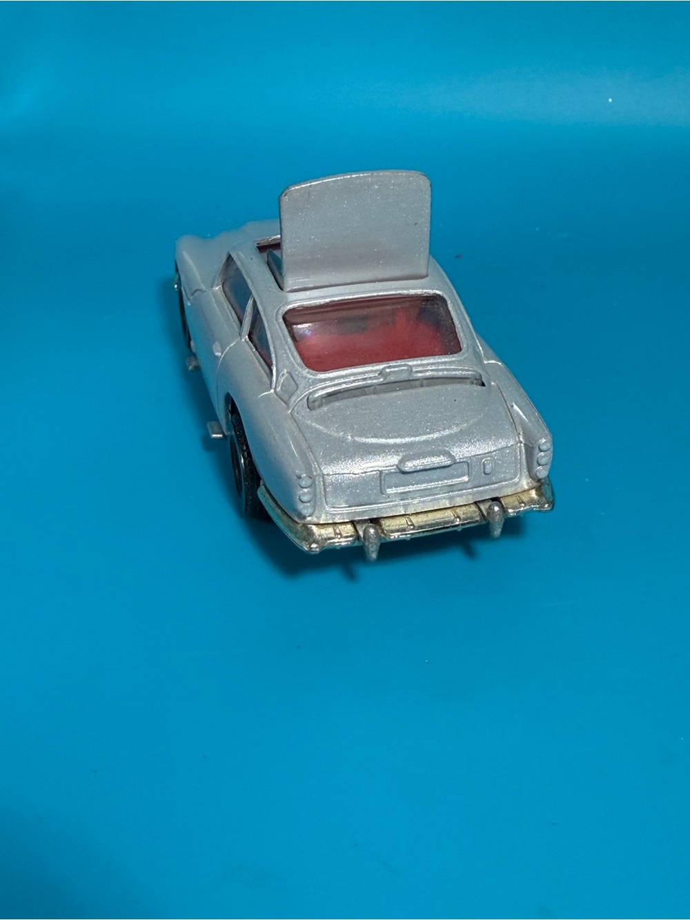 Corgi Toys James Bond 007 Silver Aston Martin - Picture 4 of 11